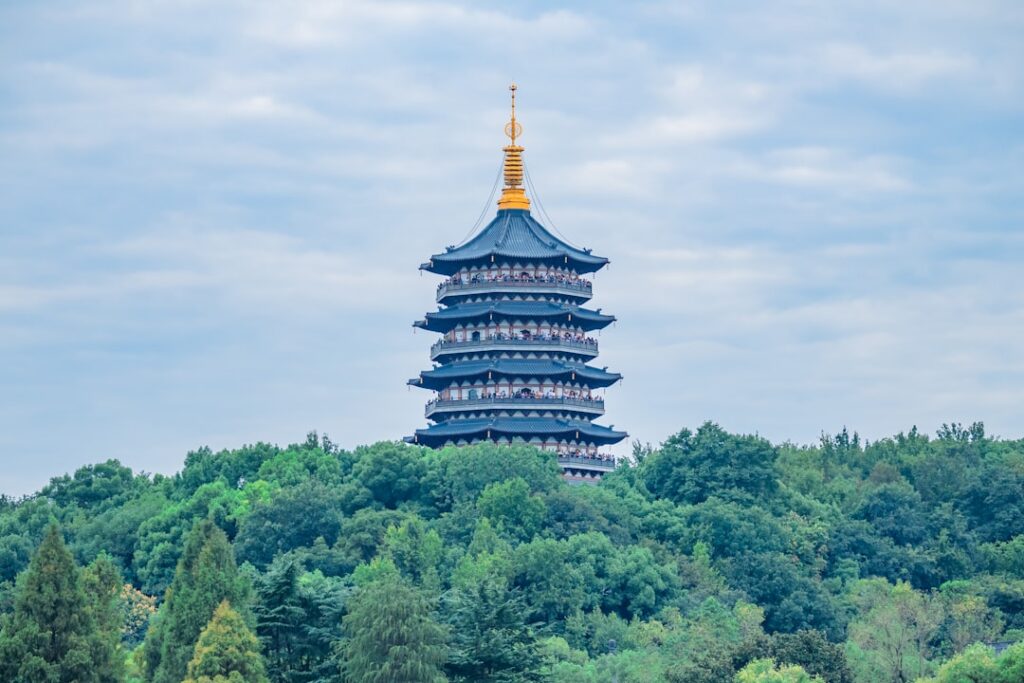 石嶷文塔旅游图片