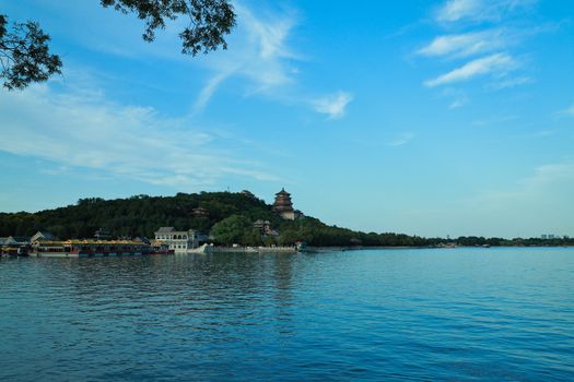 昆玉湖实景图片