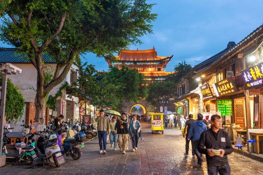 东南邑历史街区黄昏实景图片