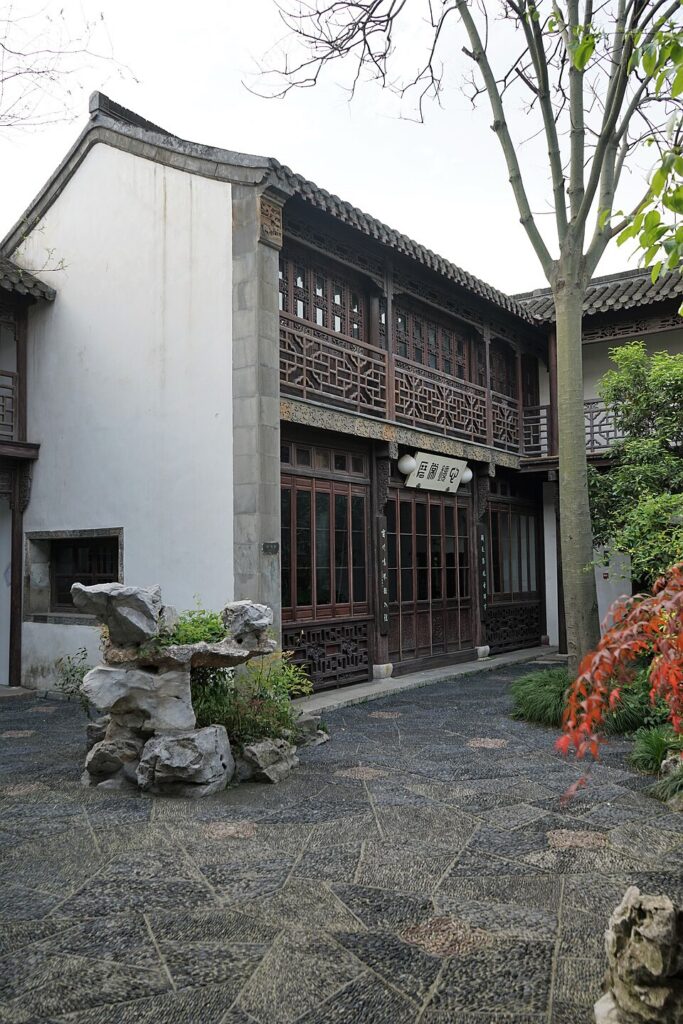 逸圃读书楼实景图片