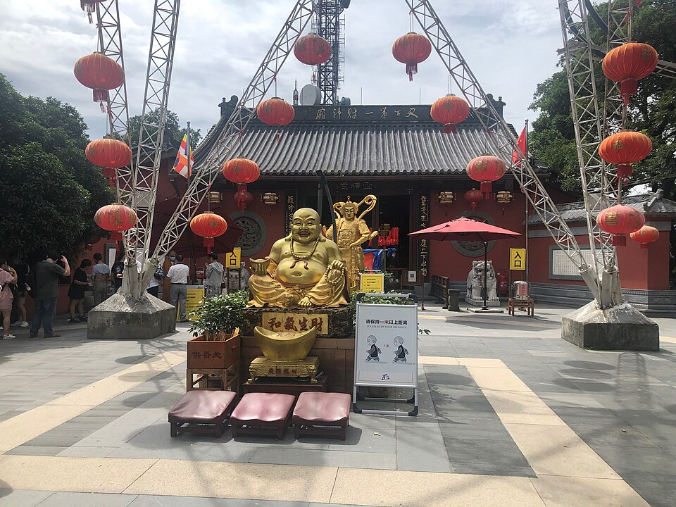 灵顺寺入口实景
