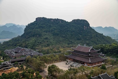 东团山遗址实景图片