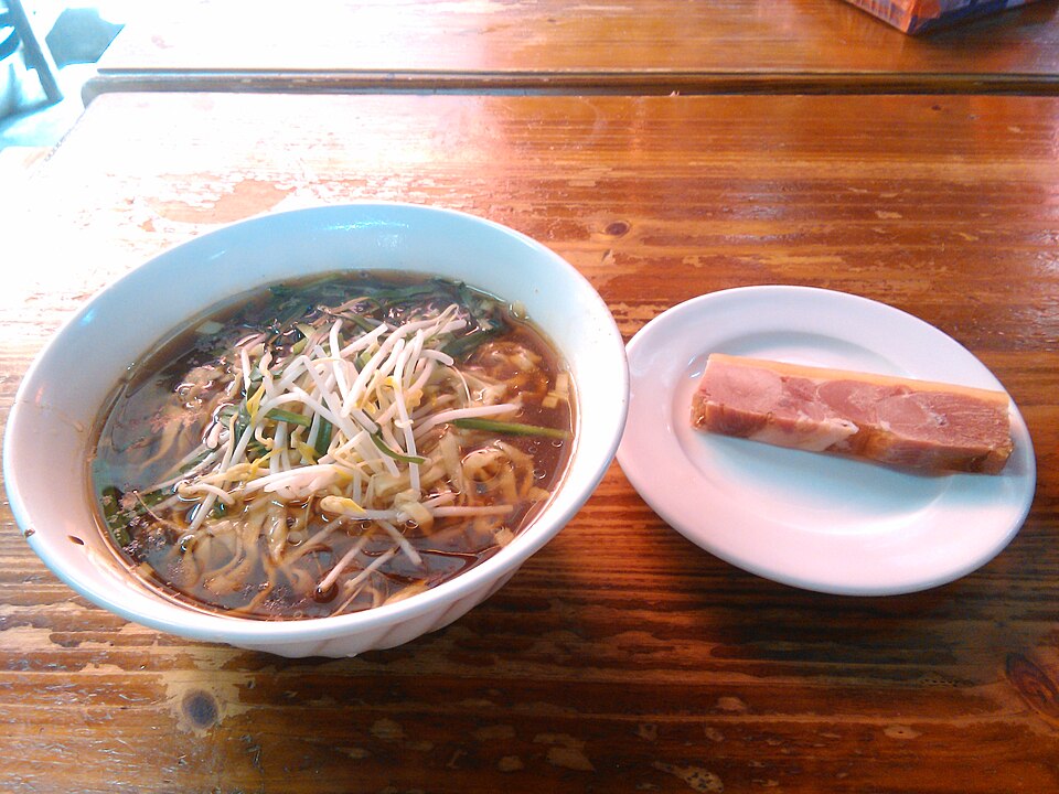 西津渡锅盖面美食图片