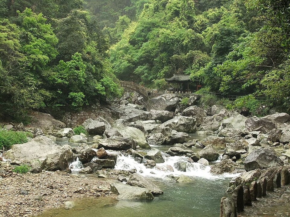 龙湾潭国家森林公园景观图片