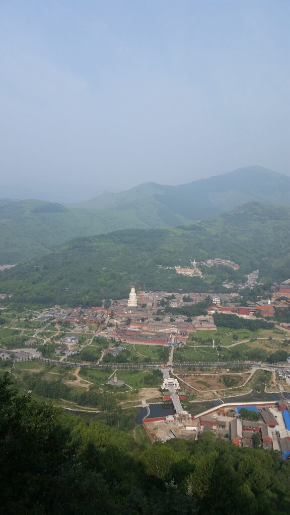 黛螺顶俯瞰五台山寺院群