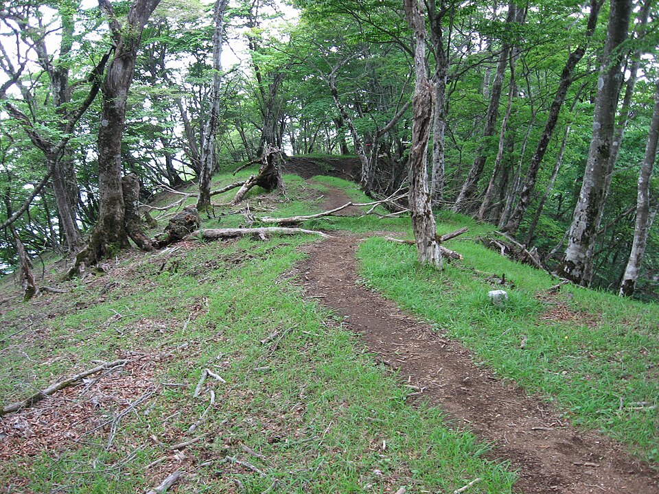 石棚山主峰实景图片