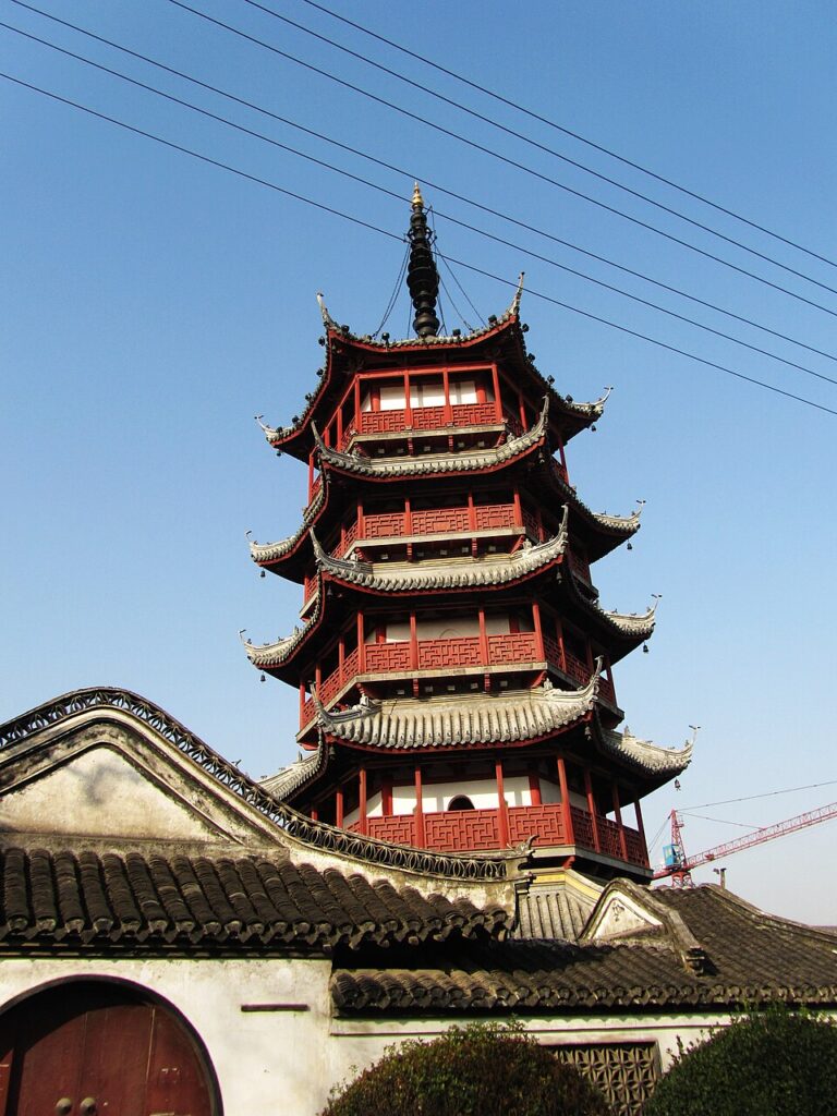 文峰塔实景图片