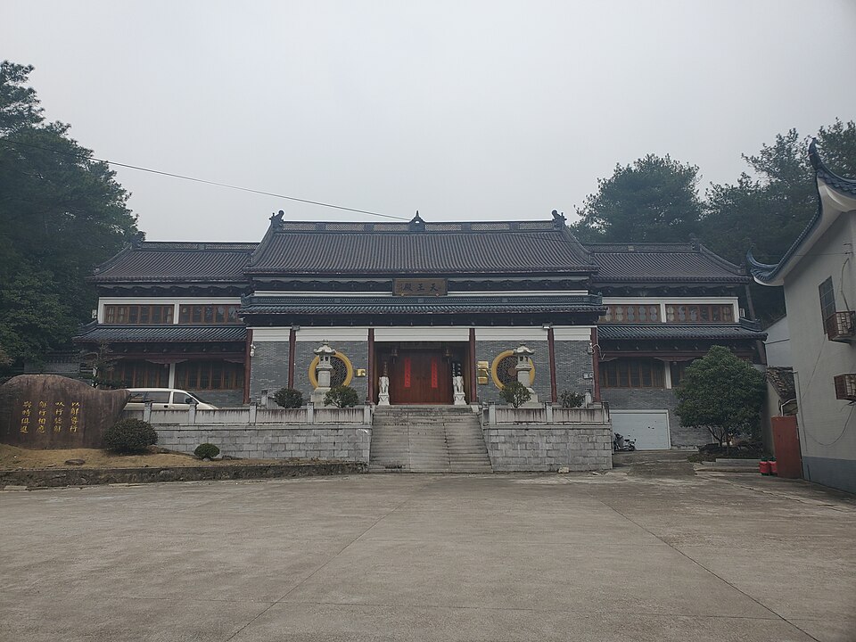 雪窦山天王殿
