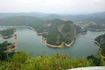 丹霞山翔龙湖实景图片