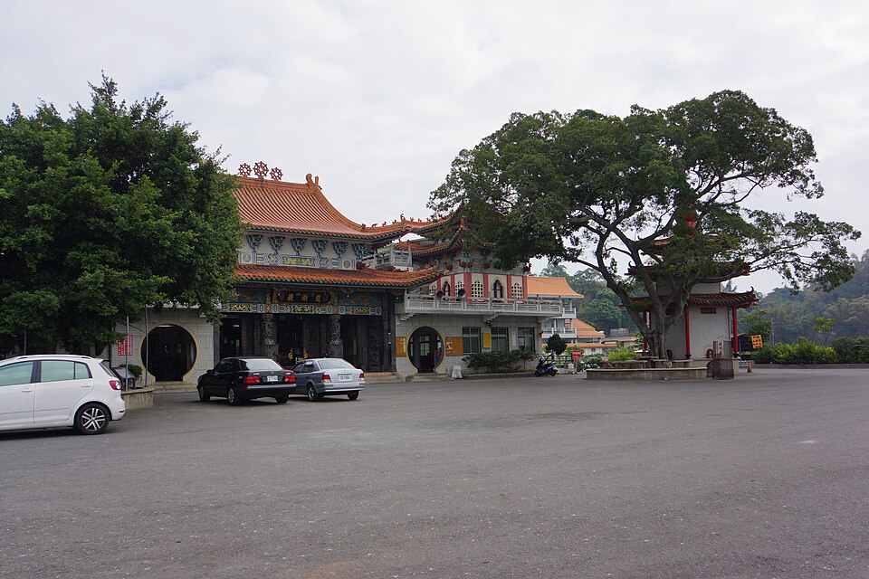 赤山龙湖巌寺庙全景