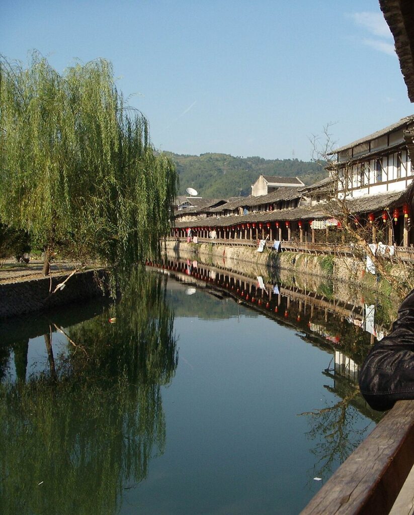 永嘉丽水街春日长廊