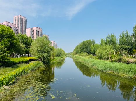 天津龙达温泉生态城河畔景观