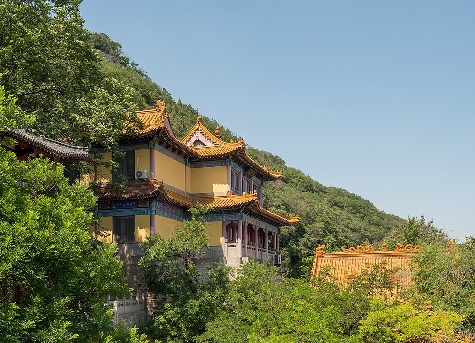 千佛山国家森林公园建筑实景