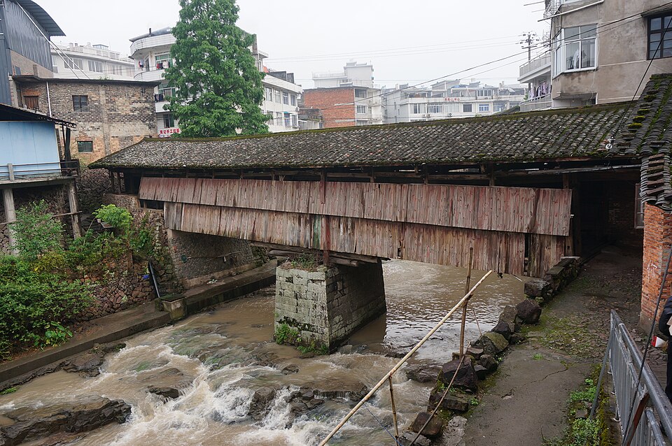 泰顺廊桥实景图片