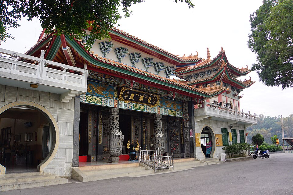 赤山龙湖巌寺庙另一角度