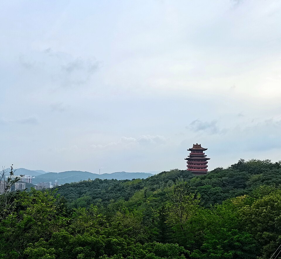 锦江山公园三靖阁实景图片