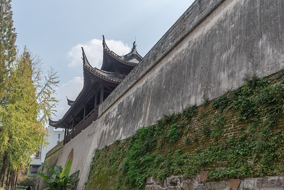 子城遗址实景图片