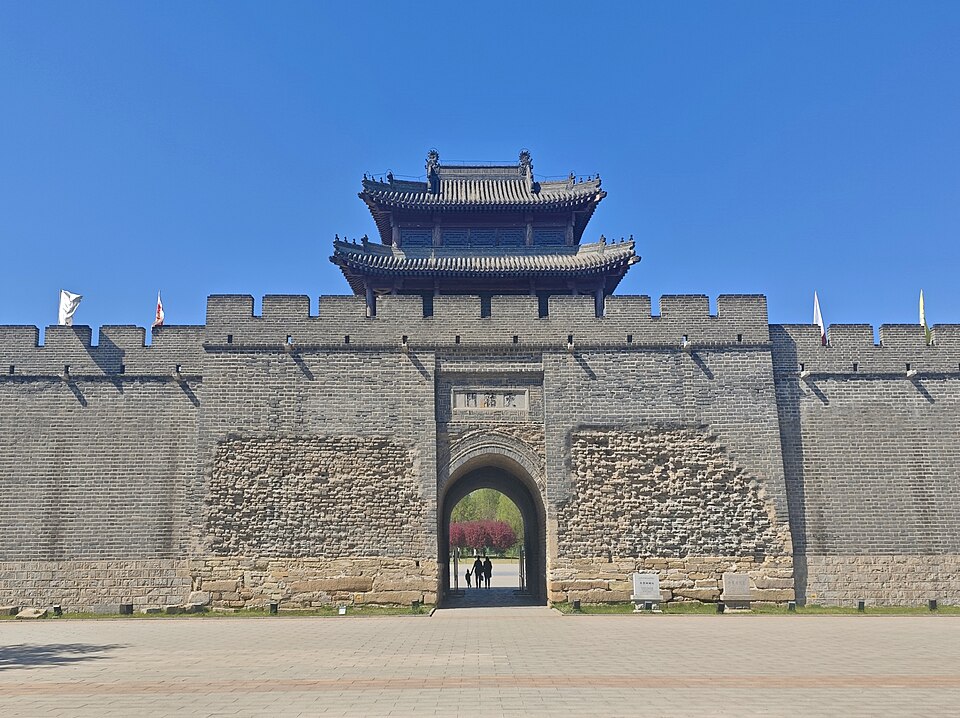 东京城天佑门