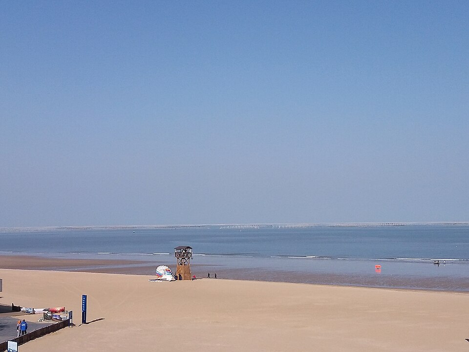 连岛海滨浴场另一景实景图片