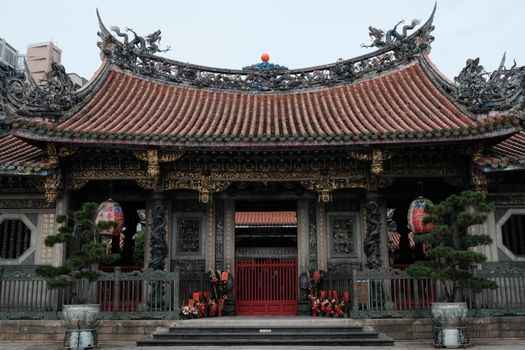 龙门寺入口实景图片
