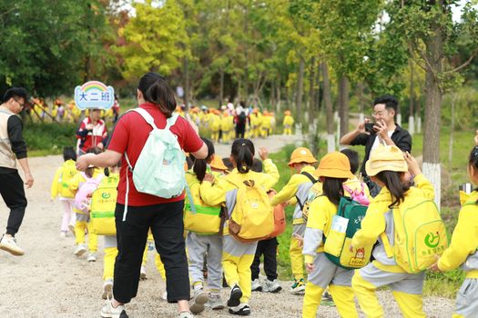 兵团第十四师民族团结教育基地实景图片