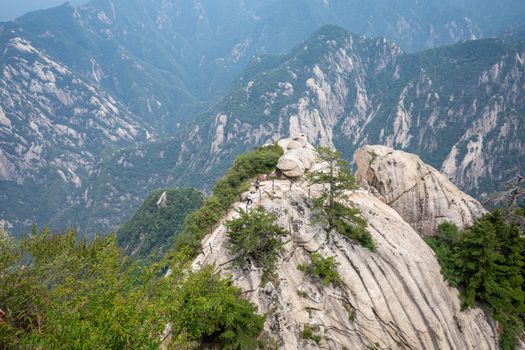 东华山实景图片