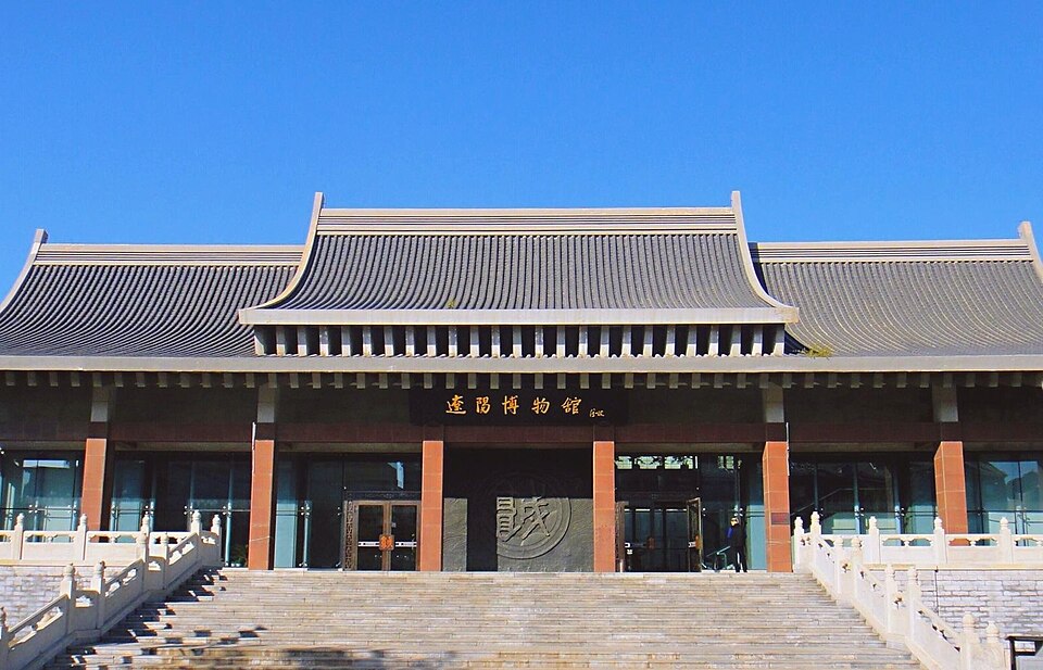 辽阳博物馆实景图片