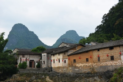 瑞丽边寨喊沙