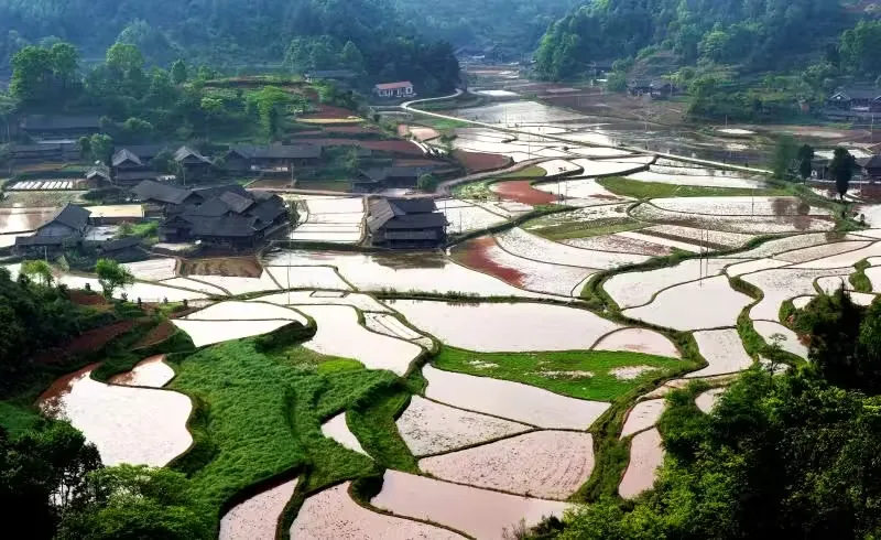 石堰坪古村落实景图片