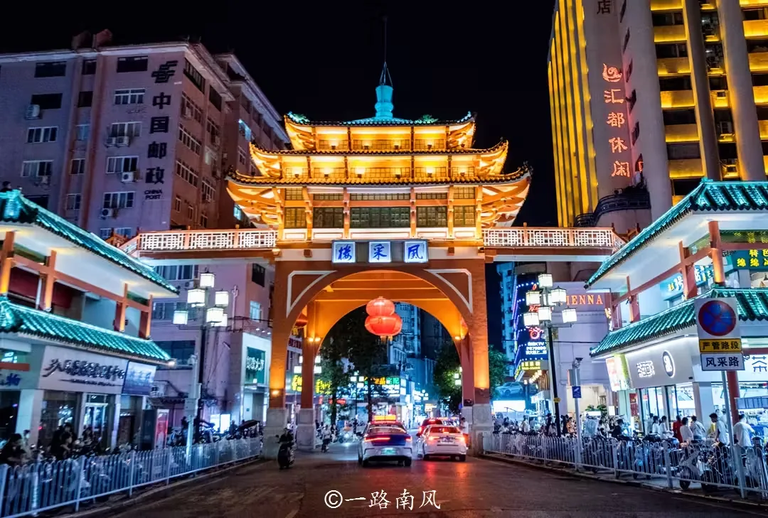 风采楼实景图片