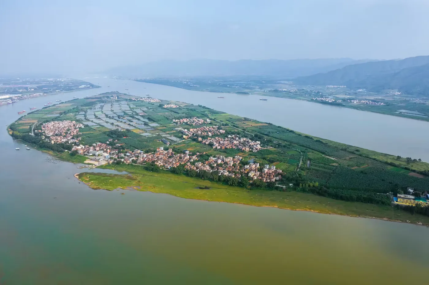 砚洲岛实景图片