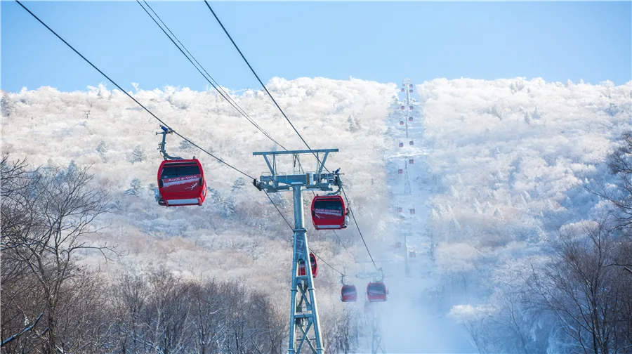 北大湖滑雪度假区实景图片