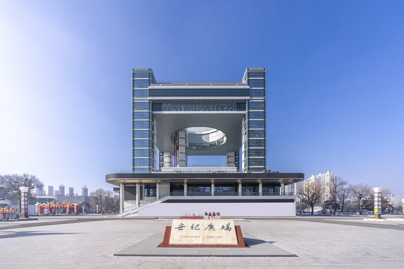 世纪广场实景图片