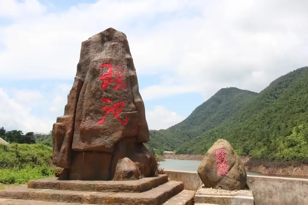 八寨沟实景图片