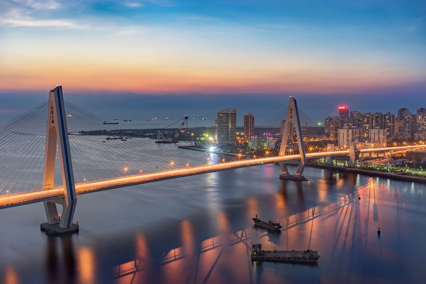 世纪大桥风景图片