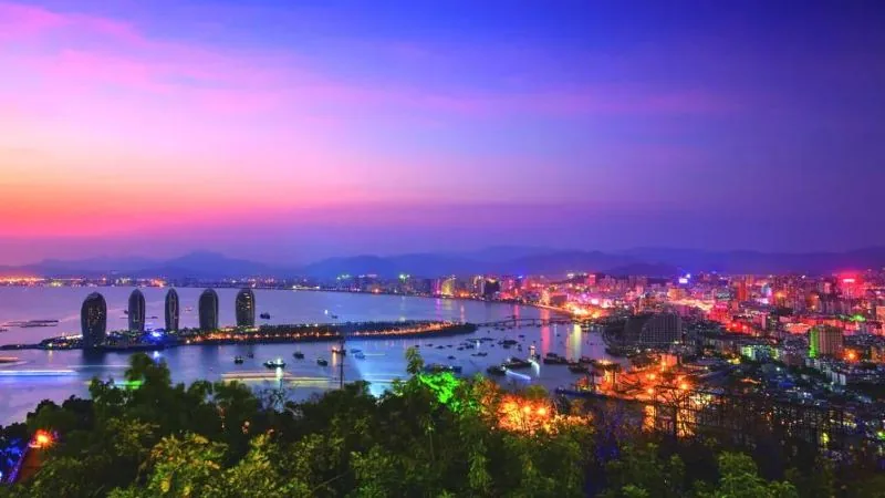 鹿回头风景区风景图片