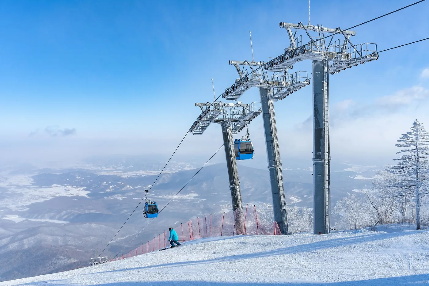 亚布力滑雪旅游度假区雪场景观