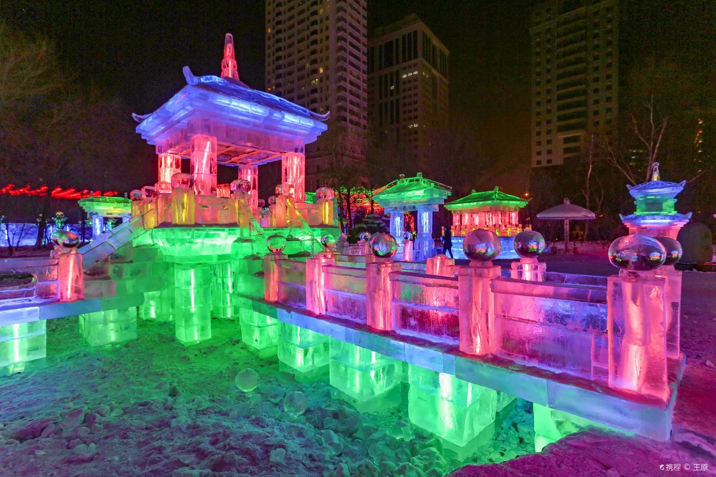 兆麟公园风景图片