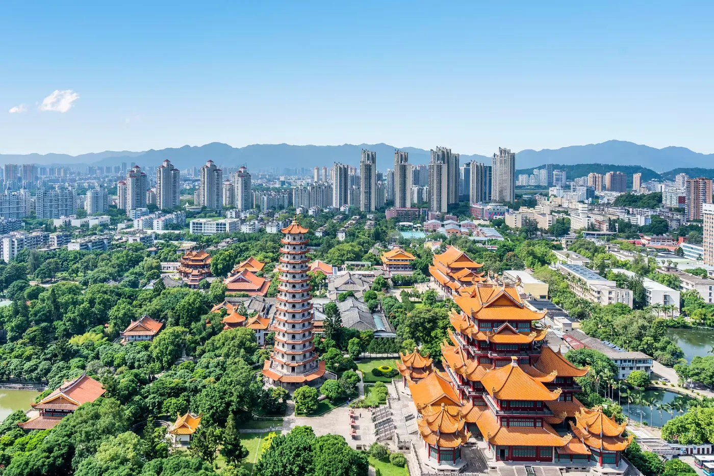 报恩塔实景图片