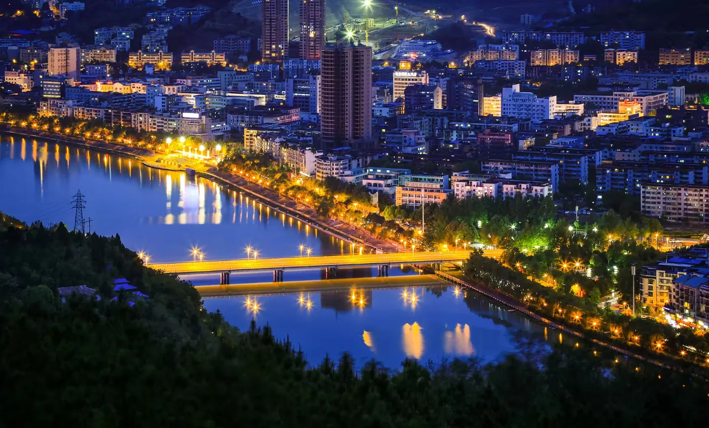 皇泽寺风景图片