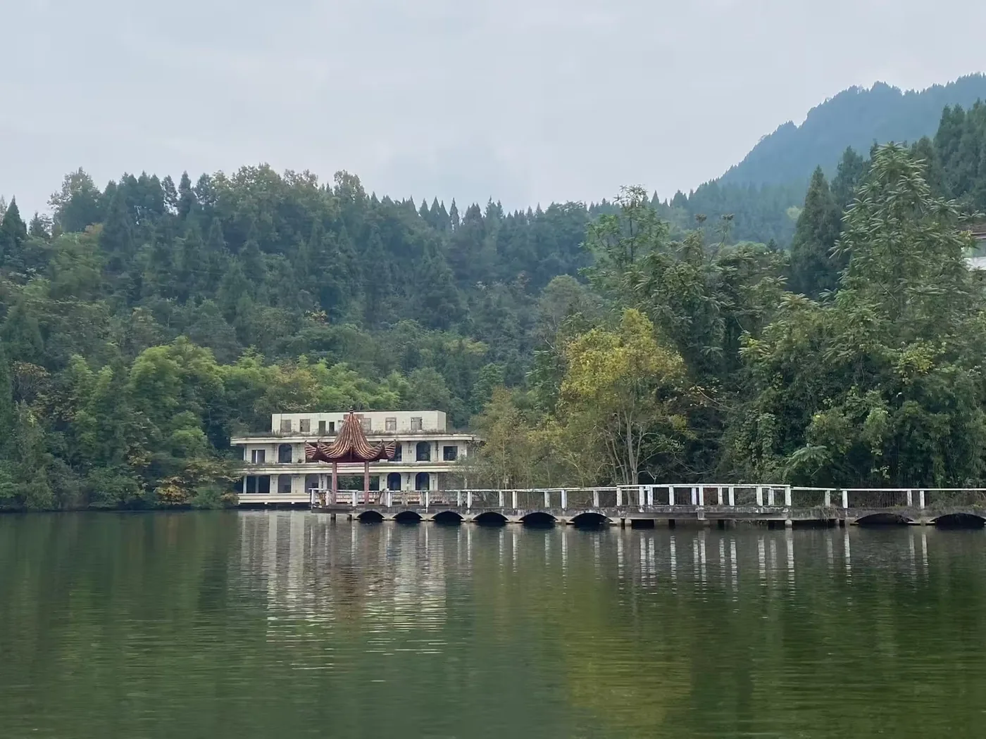 望龙湖