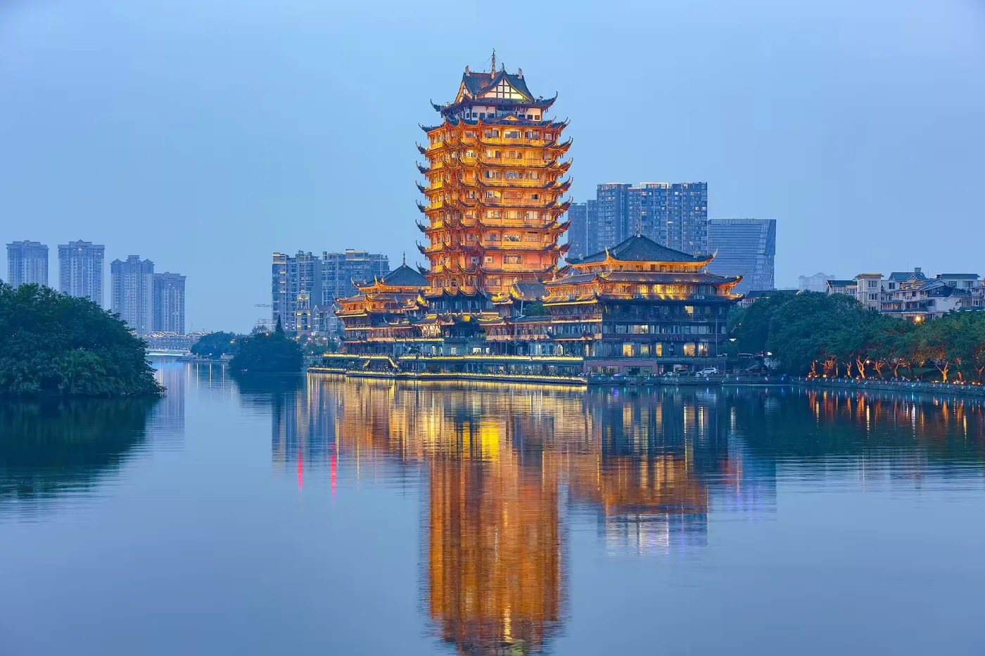 远景楼实景图片