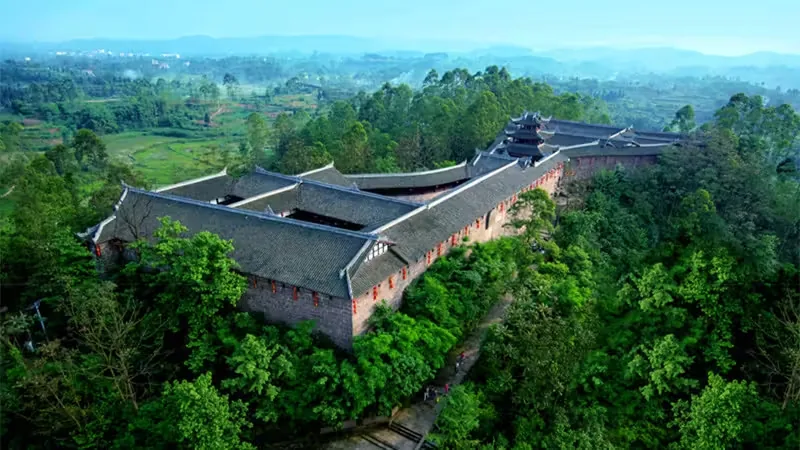 宝箴塞实景图片