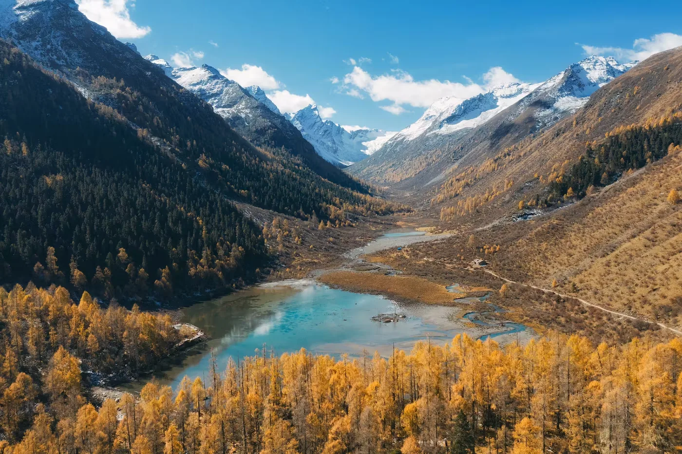 玛嘉沟实景图片