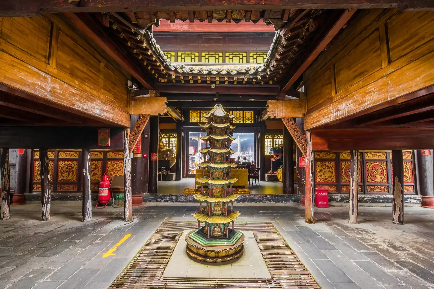 彝海