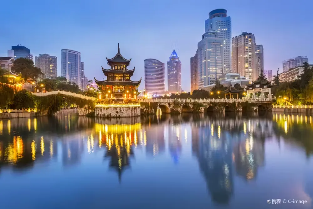 黔灵山公园风景图片