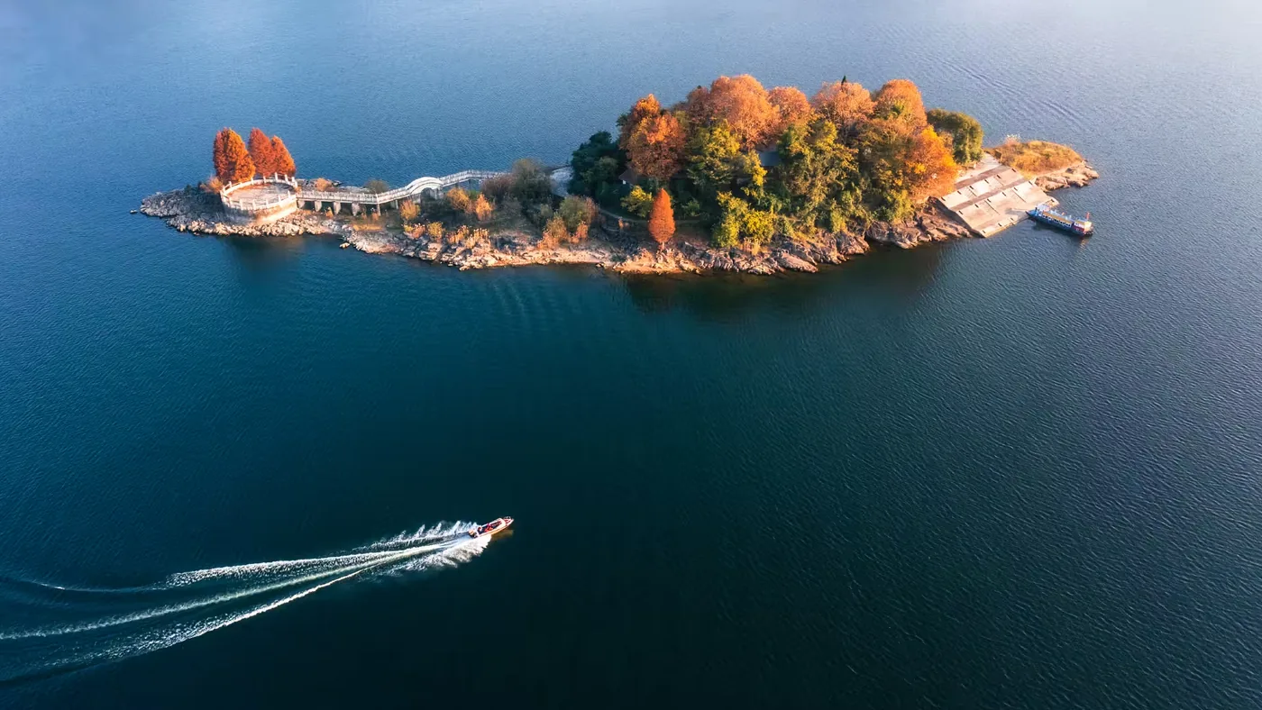 红枫湖实景图片