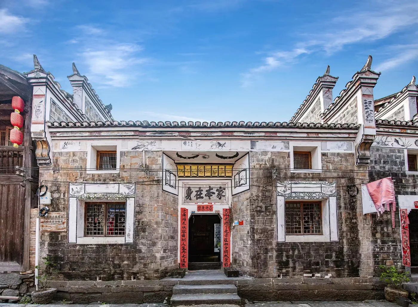 隆里古城实景图片
