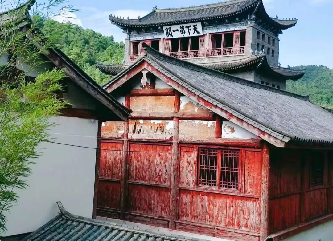 翠山影视城实景图片