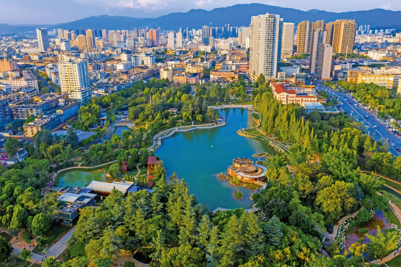 聂耳公园实景图片